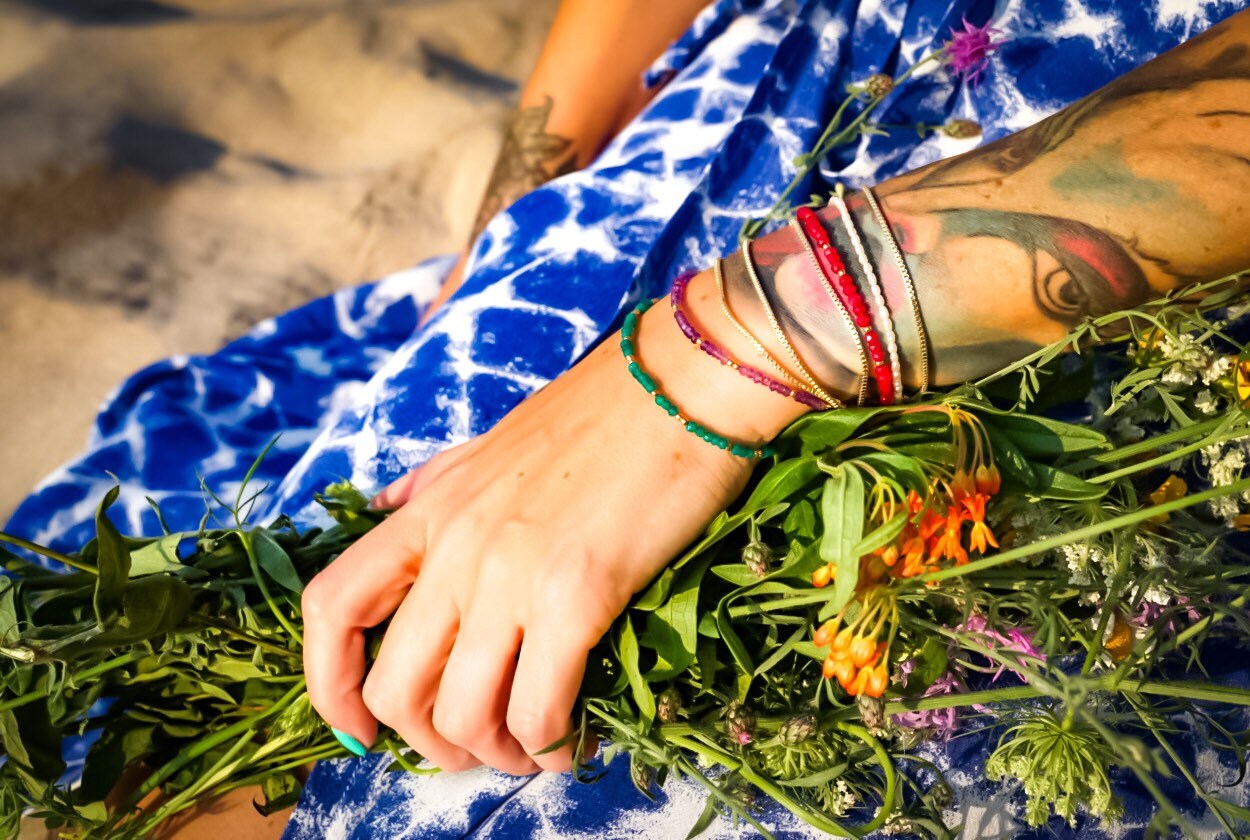 Sparrow & Lilly Green Garnet and Gold Chain layered Bracelet