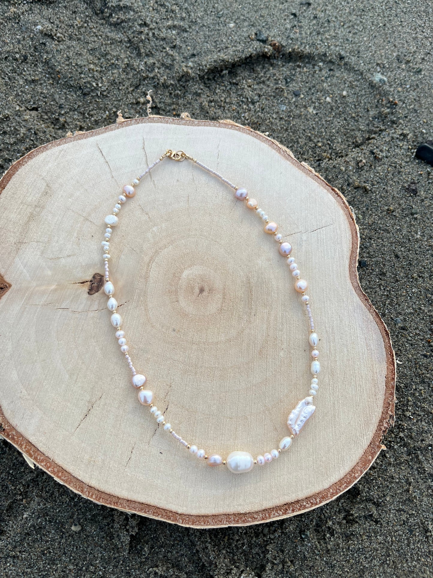 Pearls of Paradise Necklace - Champagne Mix