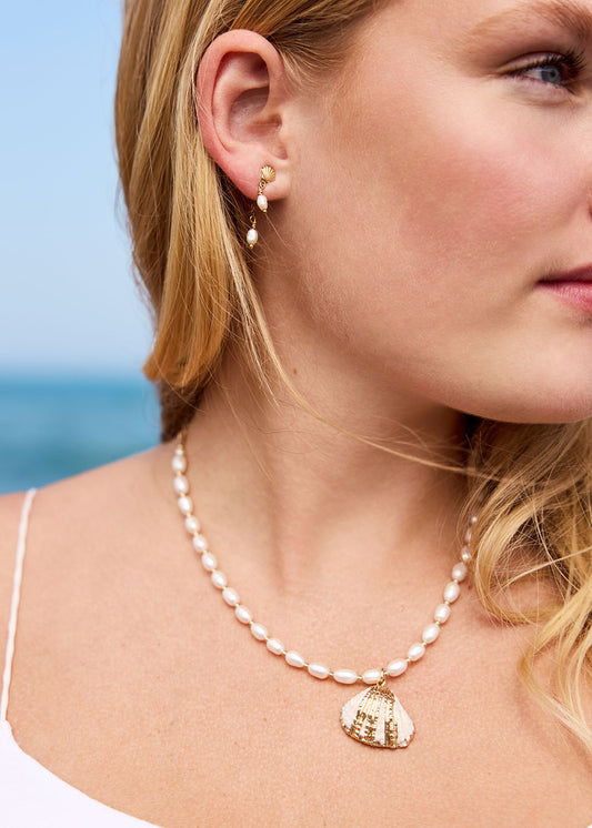 Sparrow & Lilly Pearl Shell Icon Necklace