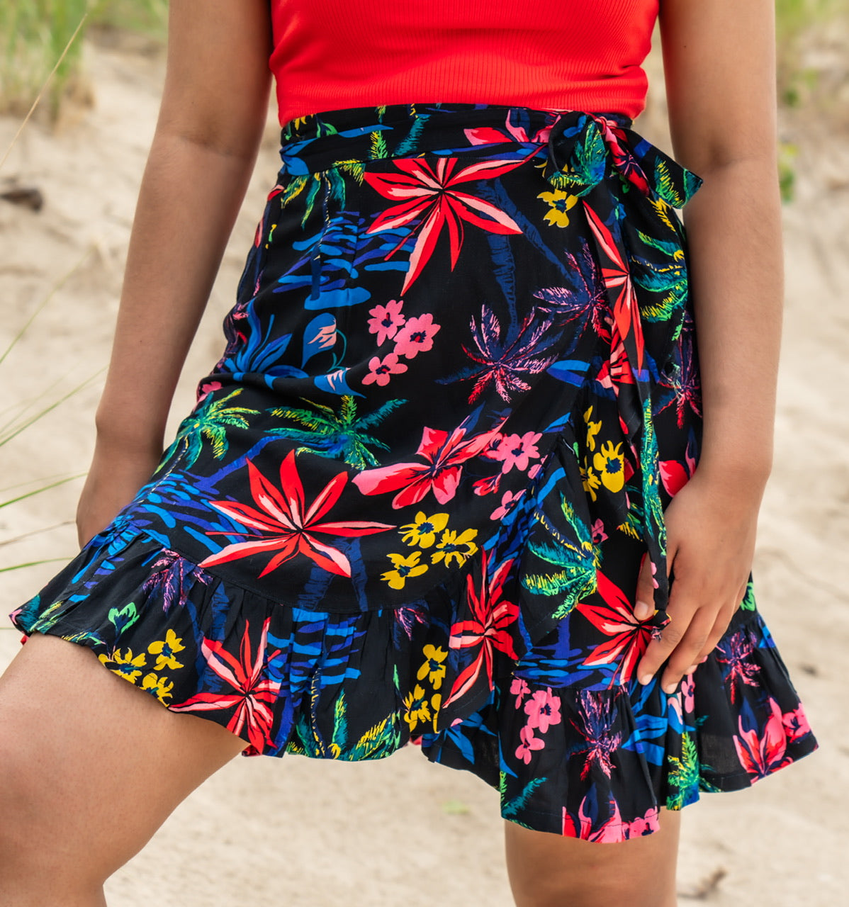 Sparrow & Lilly Aloha Floral Short Wrap Skirt