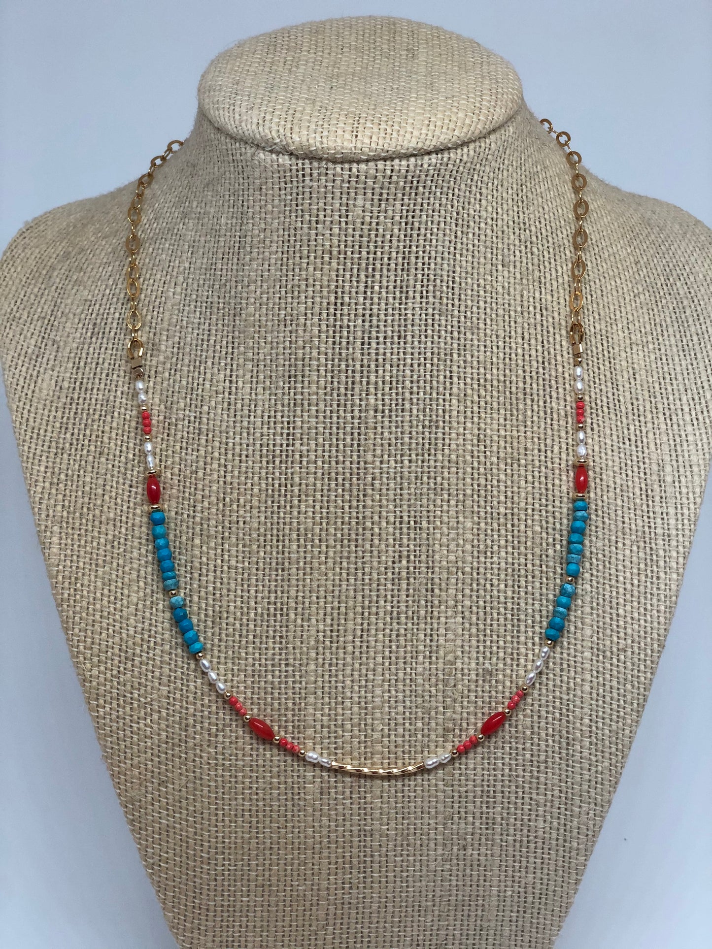 Sparrow & Lilly Tahiti necklace Turquoise and Red Coral